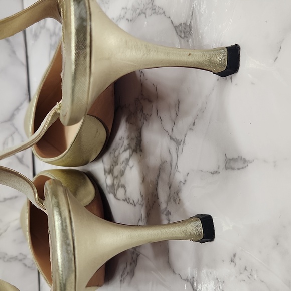 Manolo Blahnik Gold Metallic Slingback Heels Size 43 - Picture 4 of 5